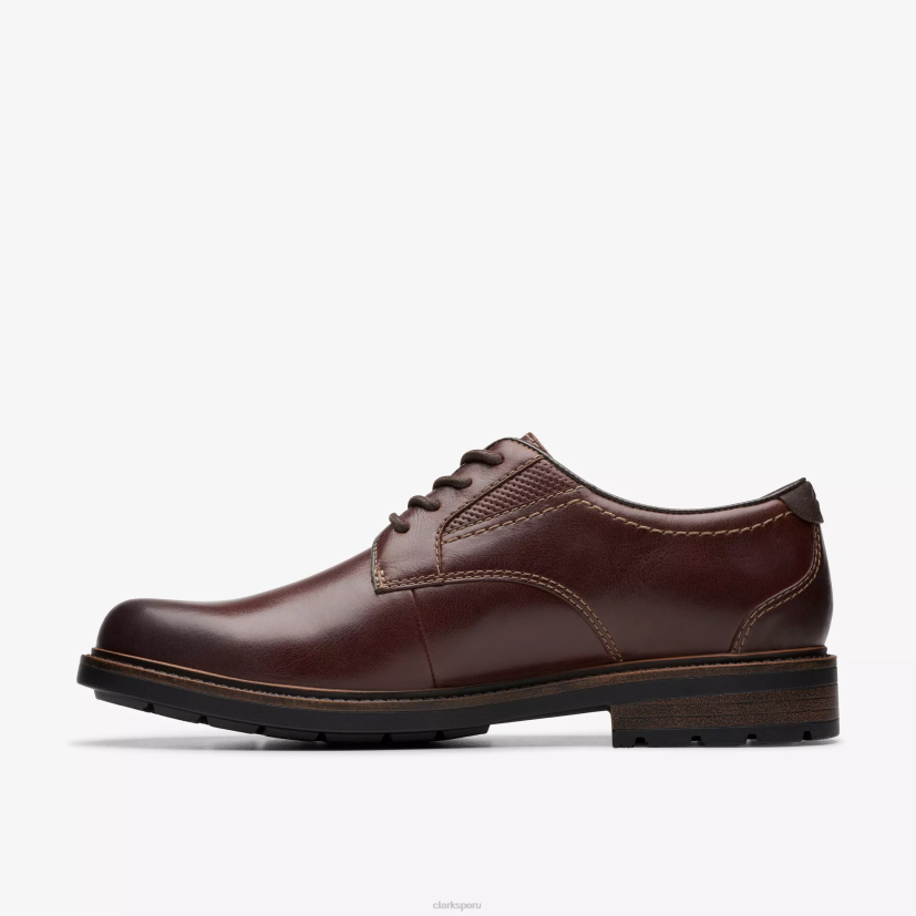 HZVP739 un condado bajo cuero marrón Clarks