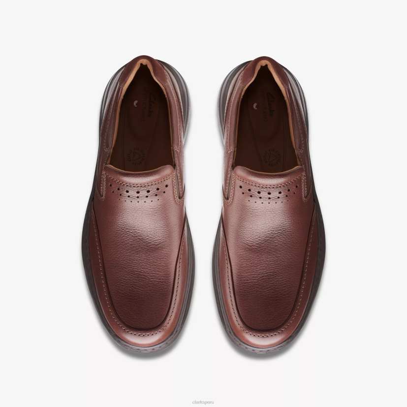 HZVP762 un paso de pelea cuero caoba Clarks
