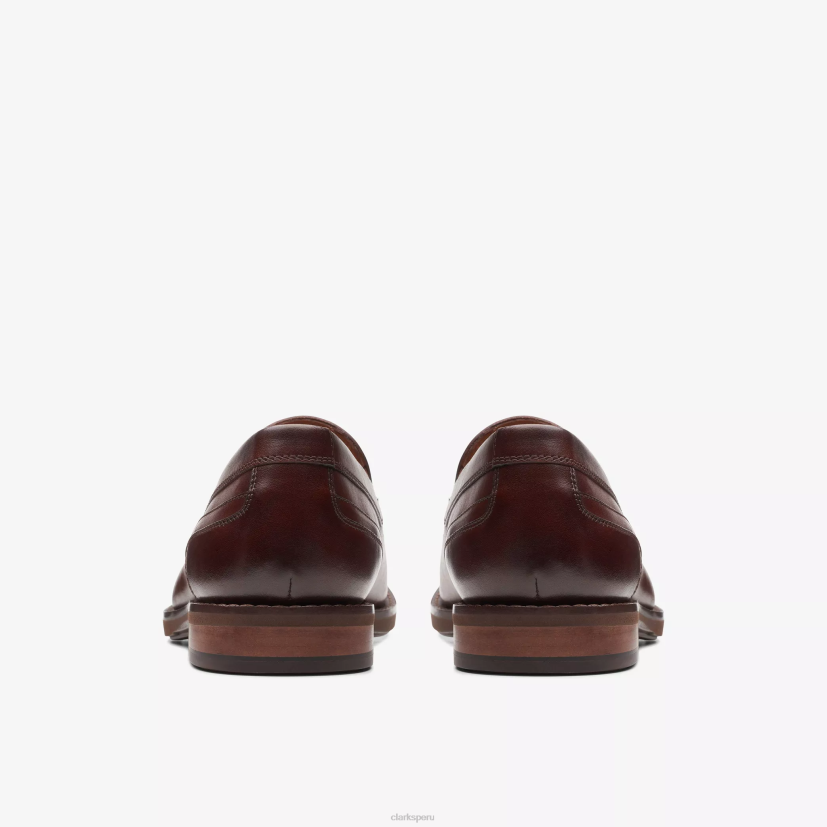 HZVP787 un gran paso cuero marrón Clarks