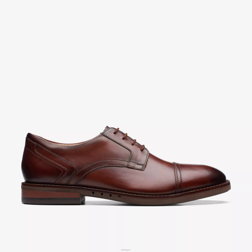 HZVP792 un hugh gorra cuero caoba Clarks