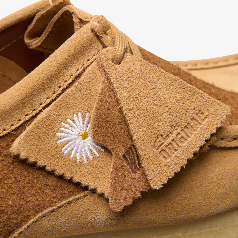 HZVP676 combinación de bronceado wallabee indefinido Clarks