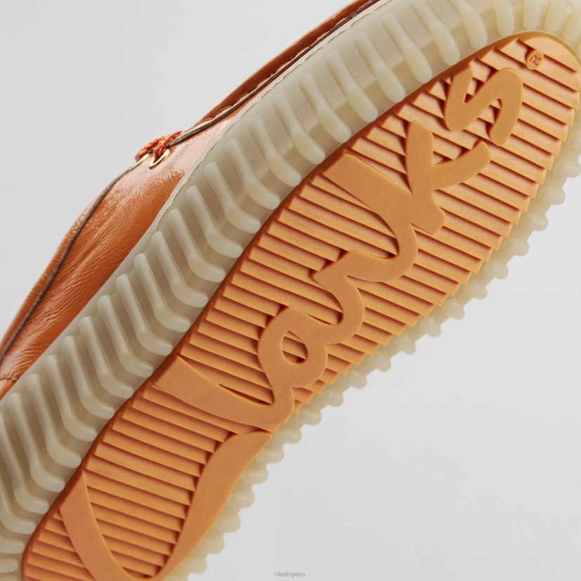 HZVP573 abeja torhill charol naranja Clarks