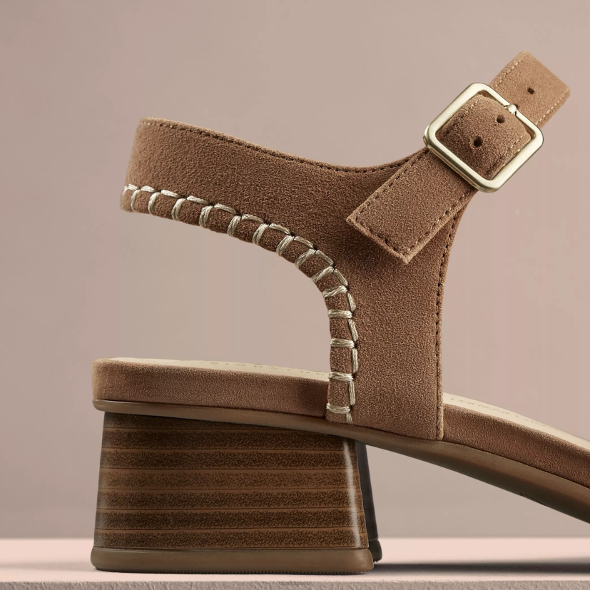 HZVP117 serina35 cruz gamuza color canela Clarks