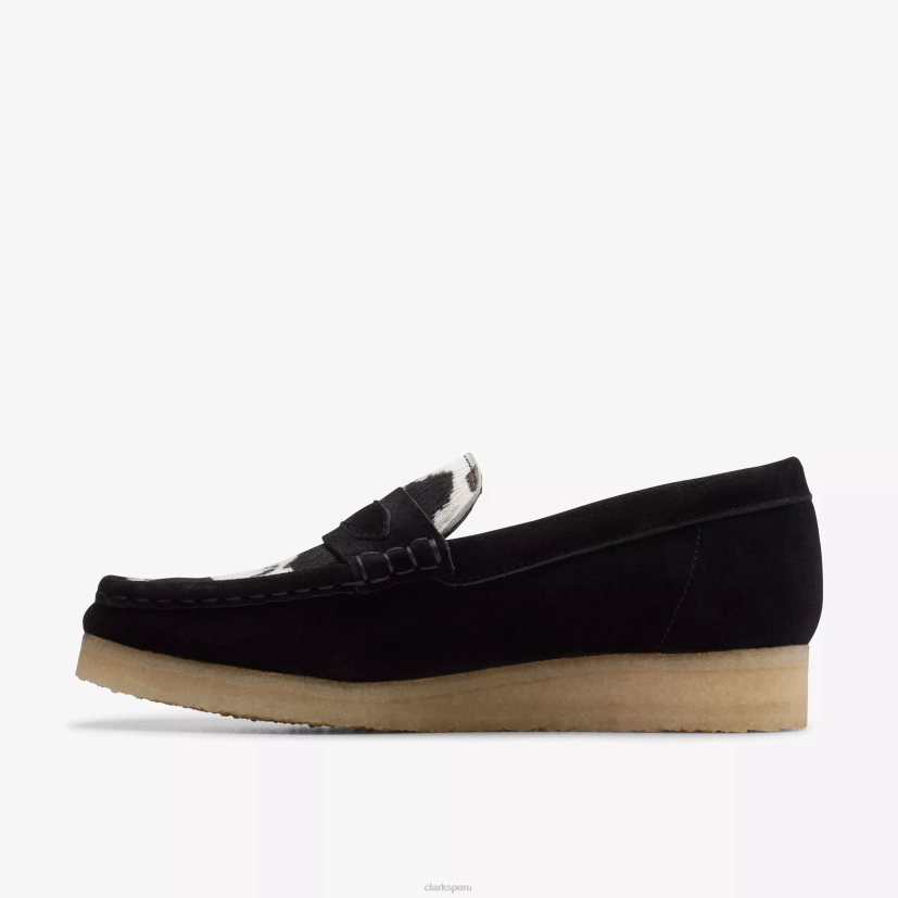 HZVP237 mocasín wallabee peinado con estampado de vaca Clarks