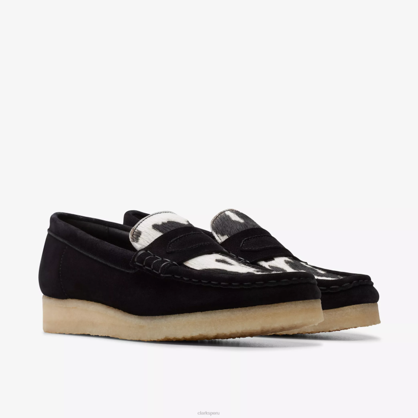 HZVP237 mocasín wallabee peinado con estampado de vaca Clarks