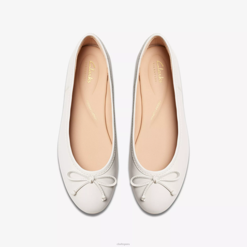 HZVP252 lirio cervatillo cuero blanco Clarks