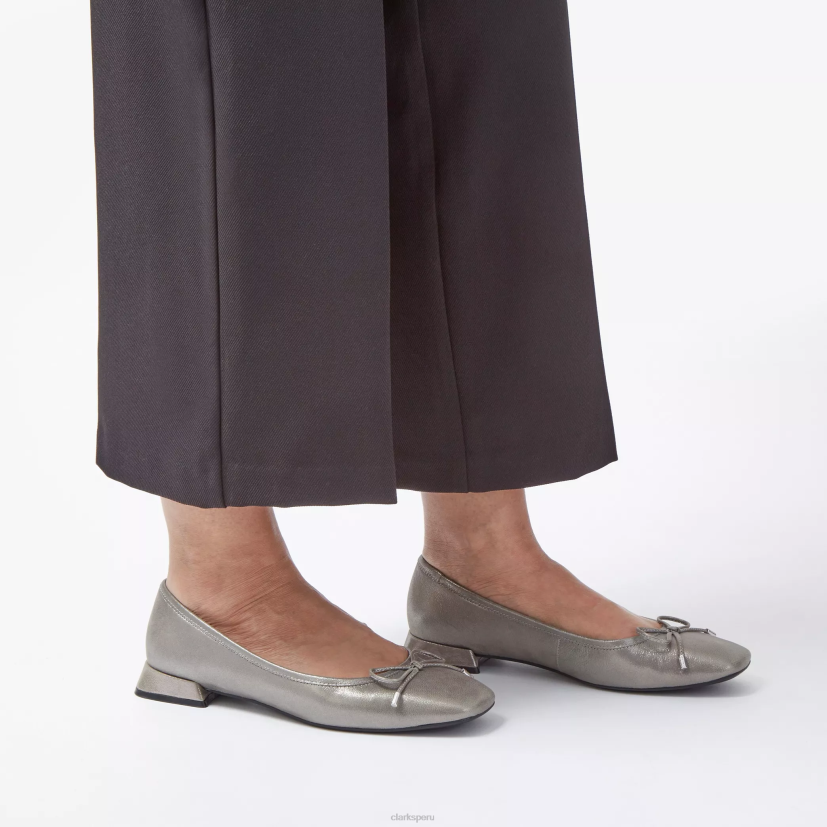 HZVP303 ubree 15 pasos cuero metalizado Clarks