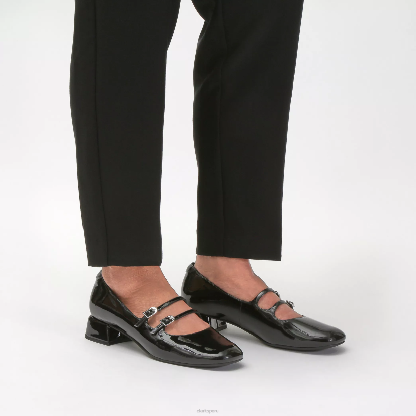 HZVP508 margarita 30 brillo charol negro Clarks