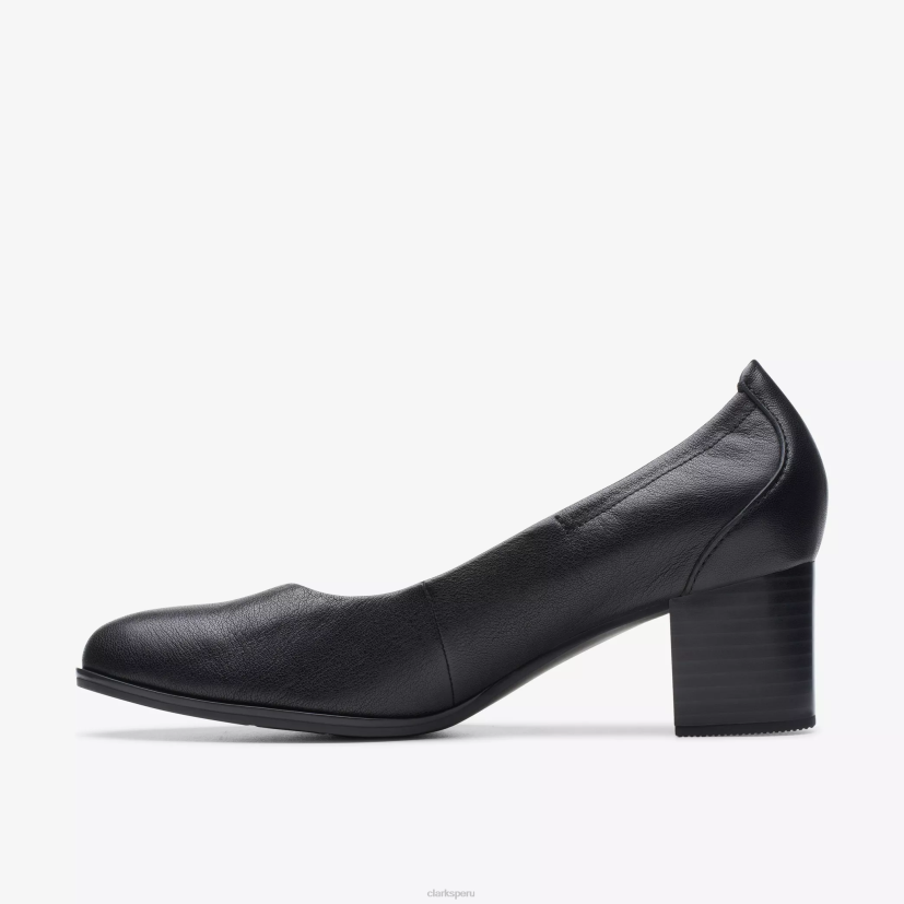 HZVP518 paso cerrado cuero negro Clarks