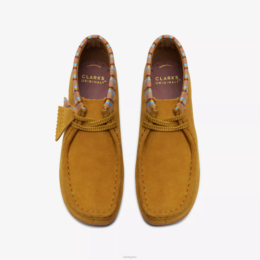 HZVP991 bota wallabee mayor mostaza Clarks