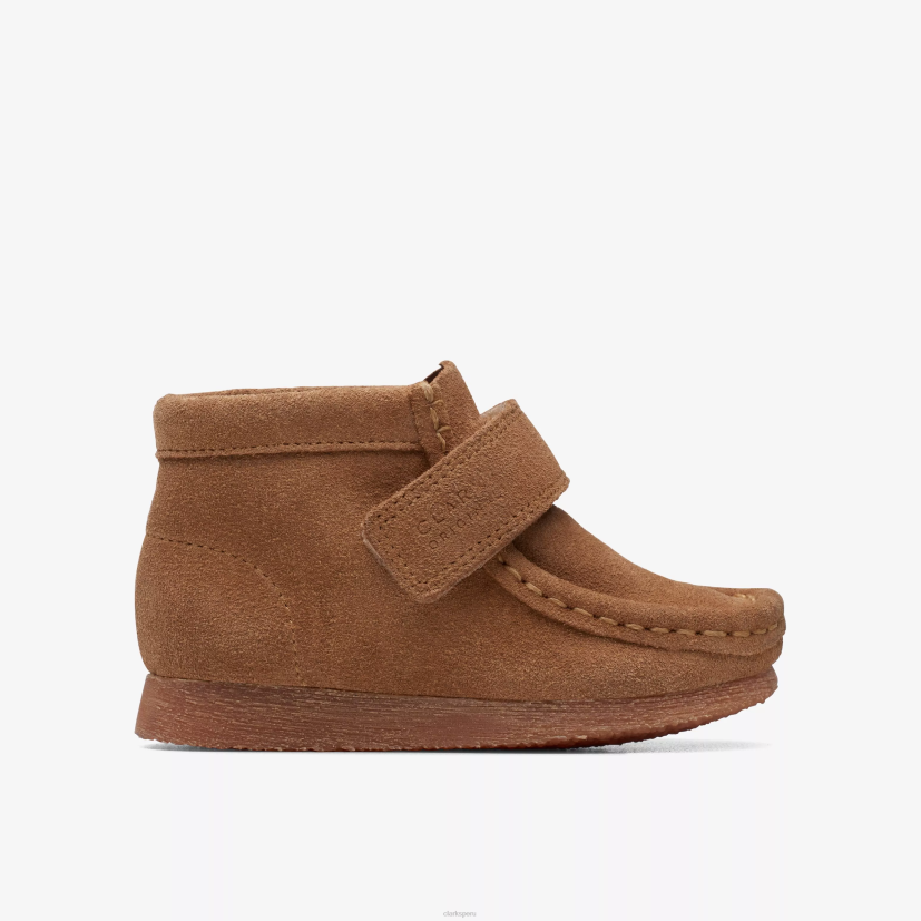 HZVP1014 bota wallabee niño gamuza de trigo Clarks